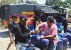 Gunakan-Water-Cannon-Satuan-Brimob-Polda-Jatim-Kirim-Air-Bersih-Untuk-Warga-Ponorogo
