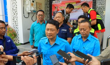 Penguatan-Pengawasan-Terhadap-Anggota,-Polres-Tuban-Gelar-Tes-Urine-Dadakan