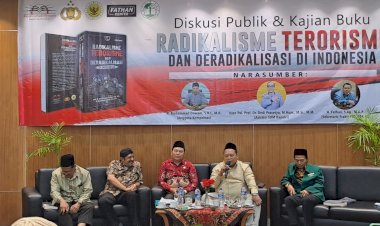 Anggota-Kompolnas-Ajak-Masyarakat-Berantas-Radikalisme