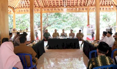 Jum'at-Curhat-di-Sukorejo-Kapolres-Ponorogo-Minta-Perguruan-Silat-Turut-Jaga-Kondusifitas