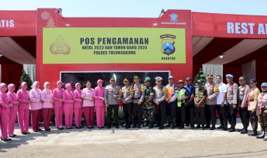 Motivasi-Personel,-Kapolres-dan-Ketua-Bhayangkari-Tulungagung-Kunjungi-Pos-Pam-dan-Pos-Yan-Ops-Lilin-Semeru-2023