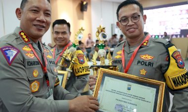Polrestabes-Surabaya-Raih-Penghargaan-Penyelesaian-Perkara-Lalu-Lintas-Terbaik-Tingkat-Polda-Jatim