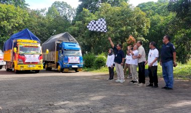 Polres-Jember-Kawal-Pendistribusian-Awal-Logistik-Pemilu-di-Seluruh-Kecamatan