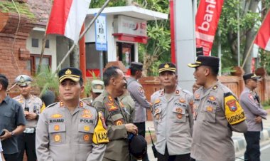 Polres-Nganjuk-Libatkan-350-Personel-Pengamanan-Gereja-di-Ibadah-Kenaikan-Isa-Al-Masih