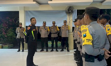 Kapolresta-Sidoarjo-Cek-Kesiapan-Personel-Pam-TPS