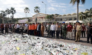 Sepanjang-Ramadhan-Polres-Jember-Berhasil-Sita-Puluhan-Ribu-Botol-Miras-dan-Okerbaya